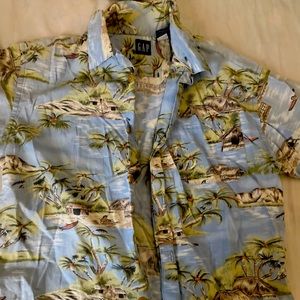 Hawaiian Button down t-shirt